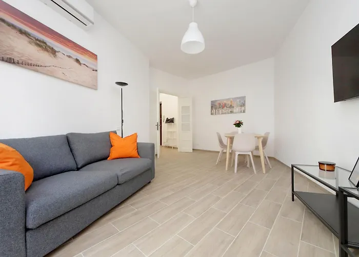 - Steps From Tiburtina Station By Hostand דירה *